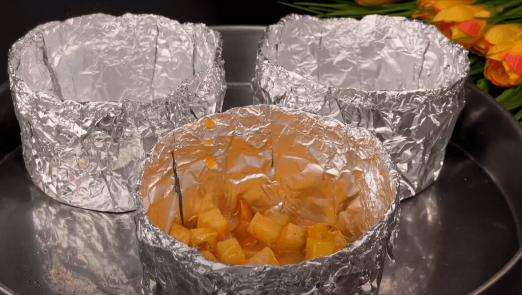 Cheesy Potato and Minced Meat Casserole
