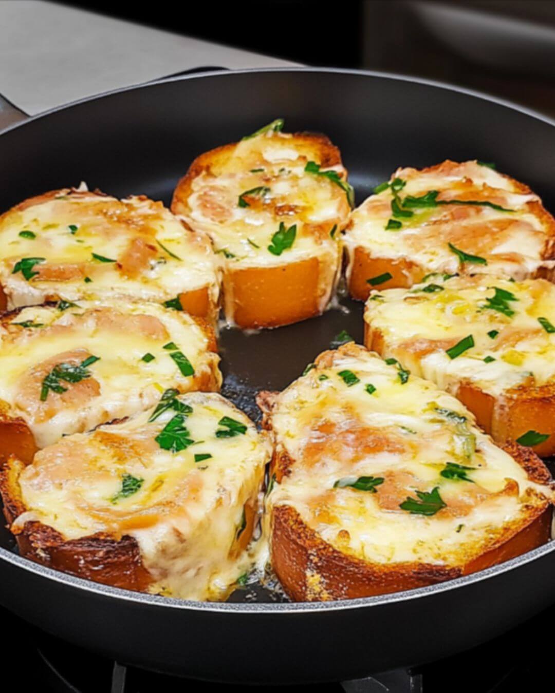 5-Minute French Toast Grilled Cheese