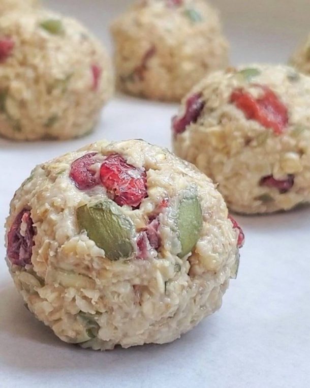 Healthy No-Bake Oat Energy Balls