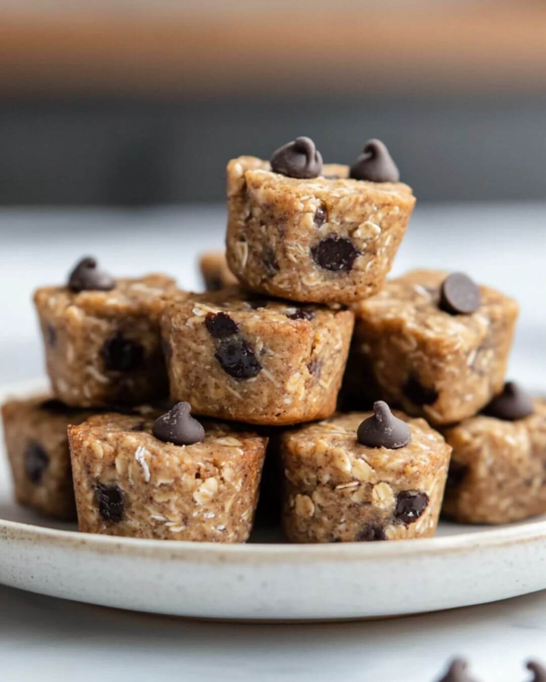 No-Bake Banana Oat Chocolate Chip Energy Bites