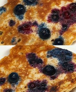 Banana Blueberry Oatmeal Muffins