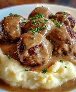 Classic Homemade Meatballs with Creamy Mashed Potatoes