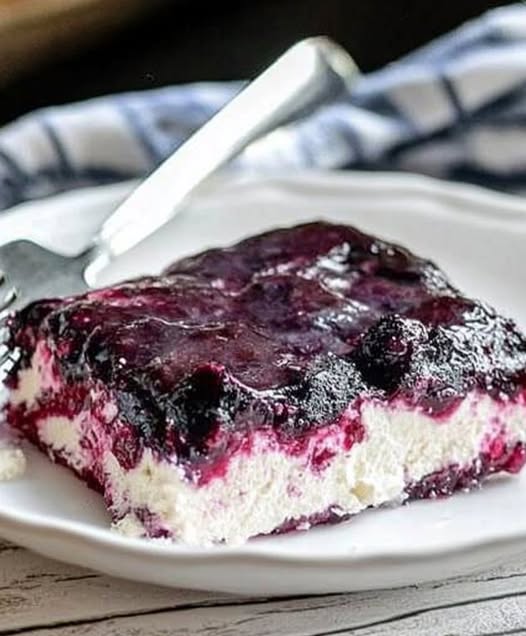 Berry Bliss Jello Dessert