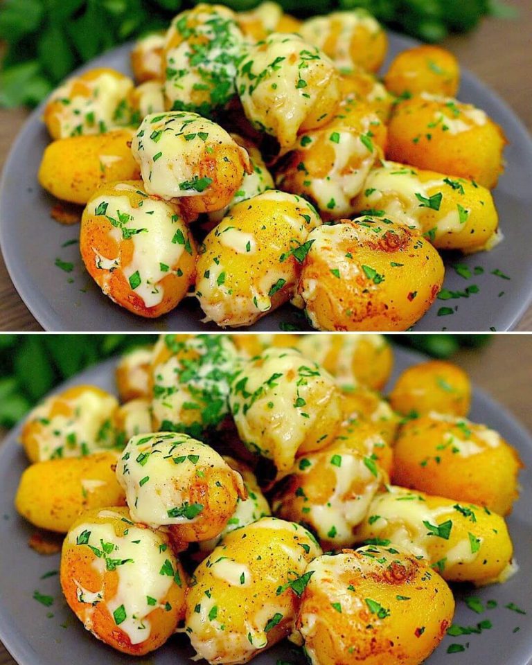 Dinner in 15 Minutes! Simple, Quick, and Delicious Cheesy Garlic Potatoes