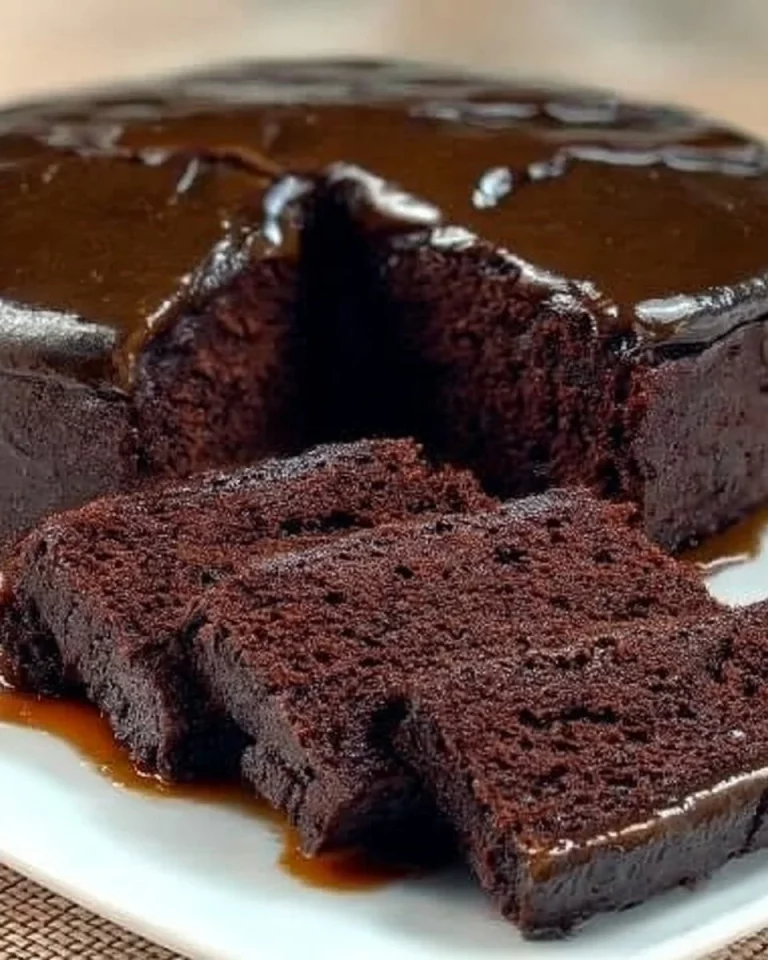 Sugar and flour-free chocolate cake, rich and delicious dessert alternative