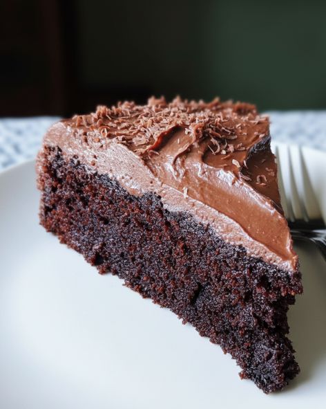 Quick & Easy One-Bowl Chocolate Cake (No Eggs, No Butter)